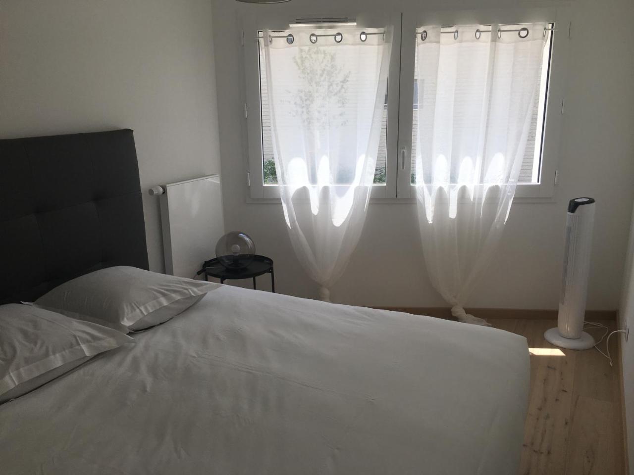 Relax In Apartment Анси Екстериор снимка