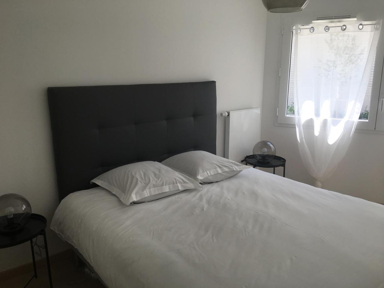 Relax In Apartment Анси Екстериор снимка